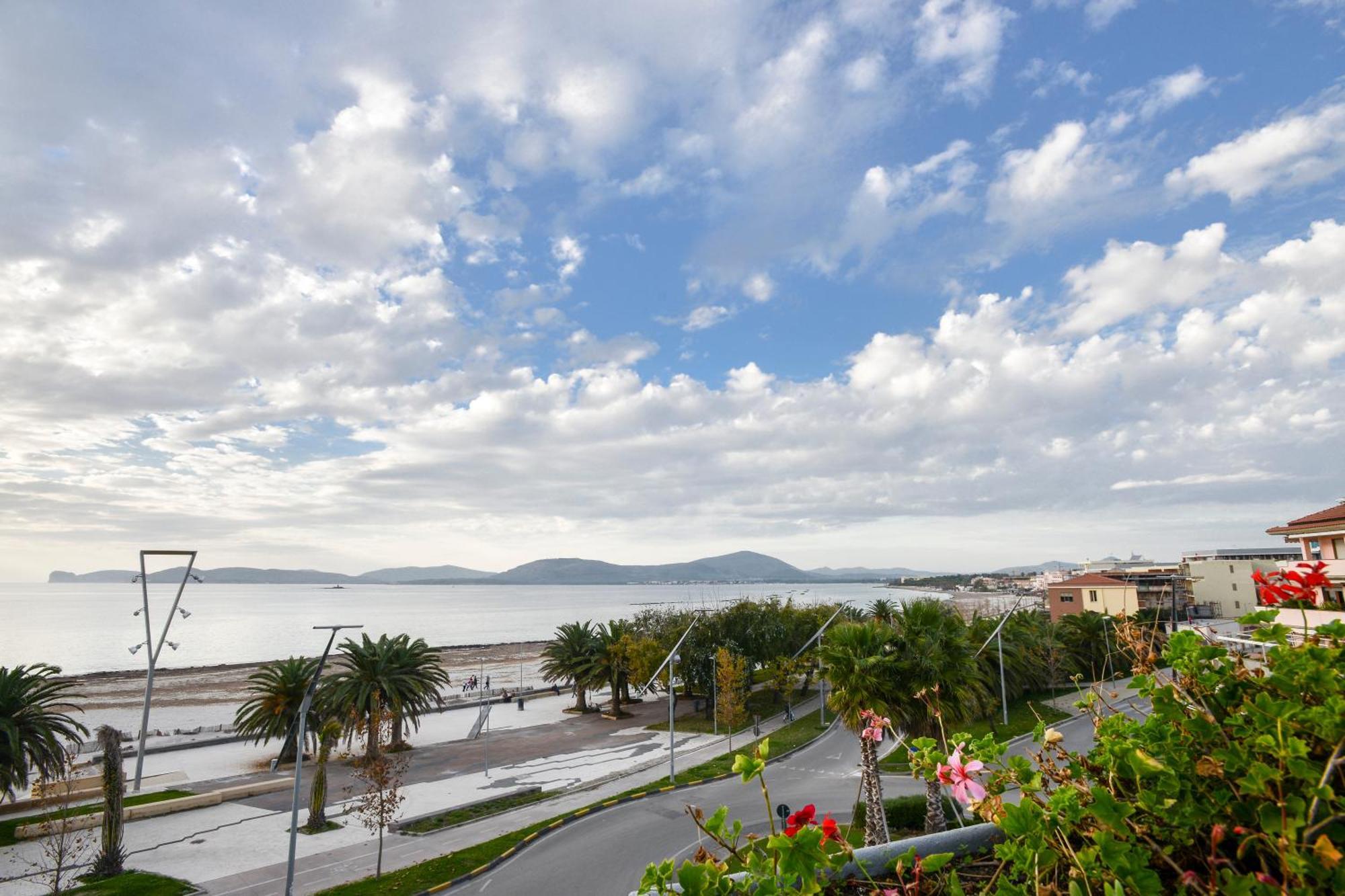 Diamond Garibaldi Apartamento Alghero Exterior foto